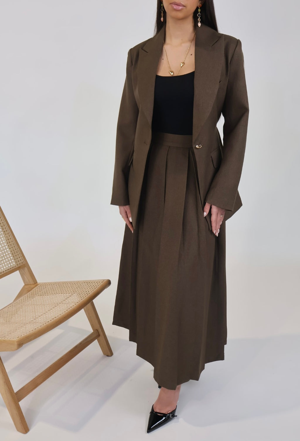 L'ENSEMBLE TAILLEUR KAKI